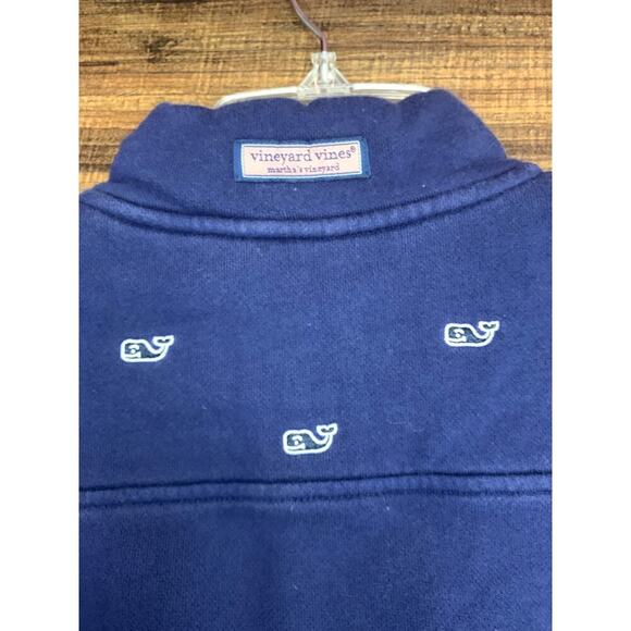 VINEYARD VINES Woman’s Whale Embroidered Shep Shirt / Size: XS - Picture 6 of 9